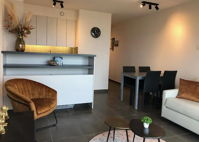 Appartement Ribella West 2 *